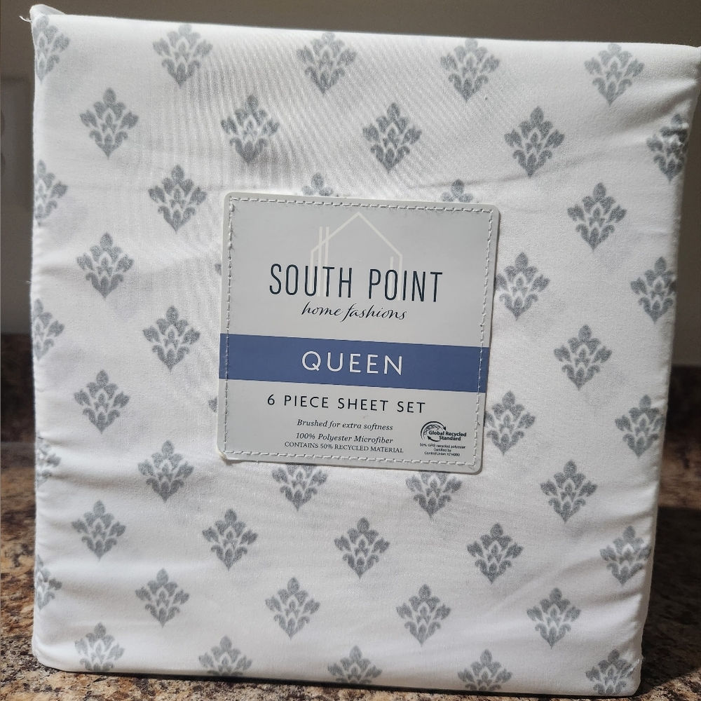 South Point Home Fashions Microfiber Sheet Set. (Medallion)
